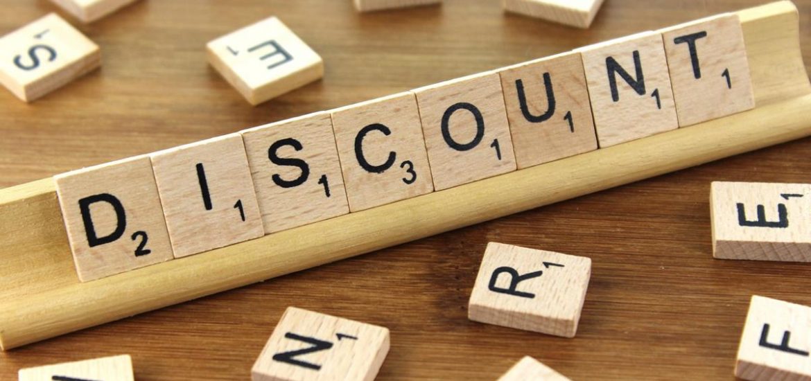 Sabar Menunggu Datangnya Diskon