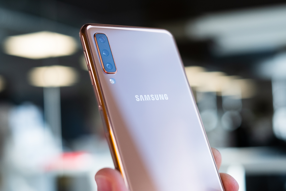Samsung Galaxy A7 - Triple Camera