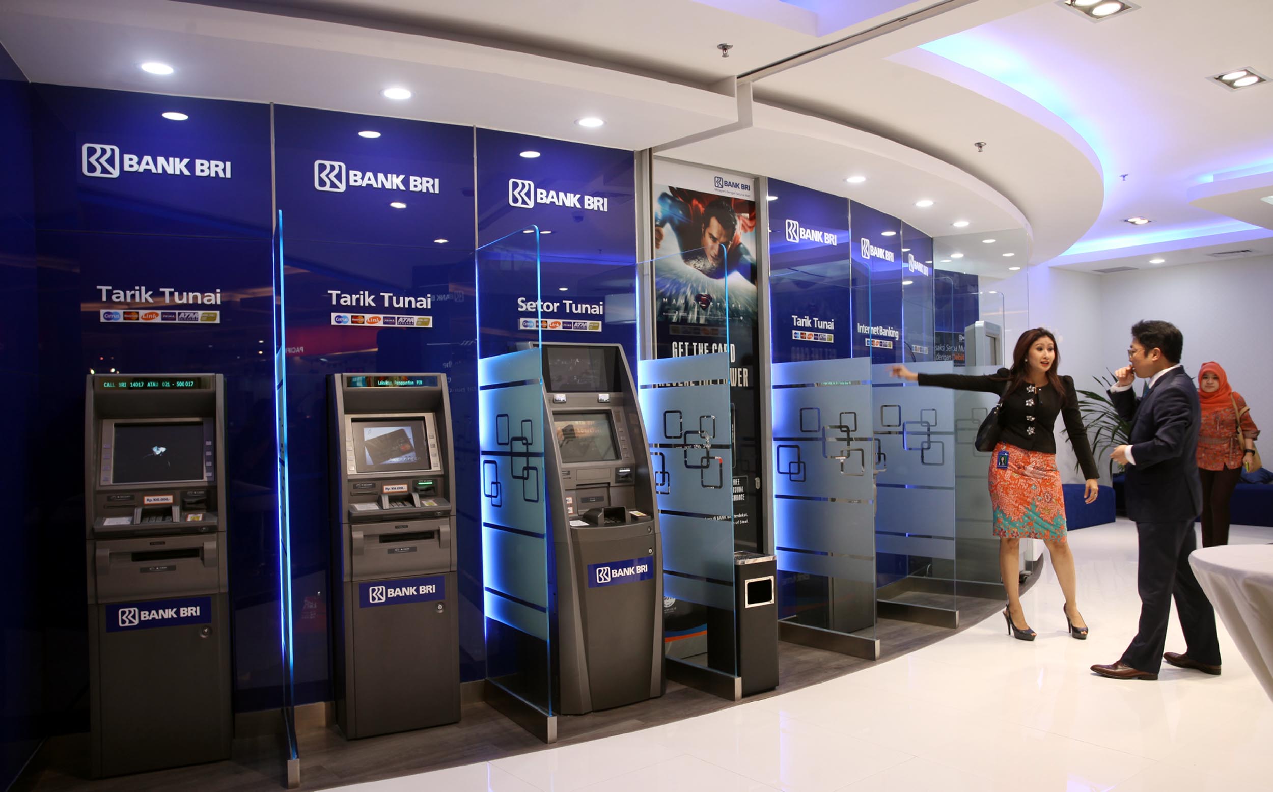 Pilihlah Bank yang memiliki banyak jaringan ATM